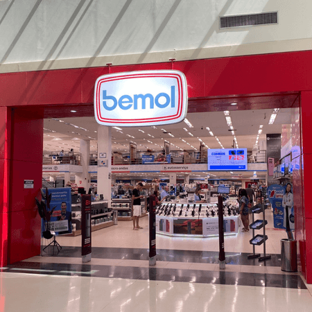 Imagem de interna da loja bemol