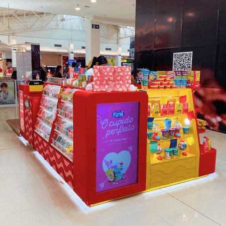 Imagem de interna da loja fini