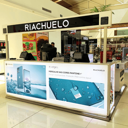Imagem de interna da loja quiosque riachuelo